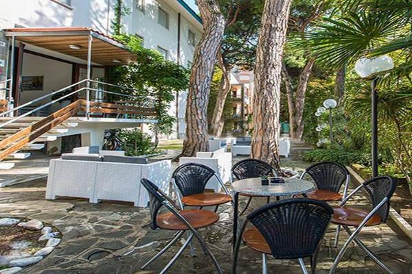 Hotel Antonia Cesenatico Exterior foto